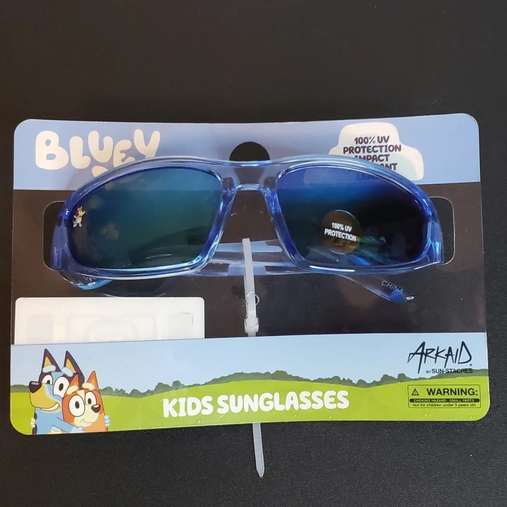 Bluey Kids Sunglasses *NWT *